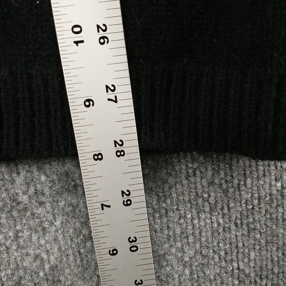 DKNY Women's Pullover Knit Sweater Black Gray Large Colorblock V-Neck Lambswool - Picture 12 of 13